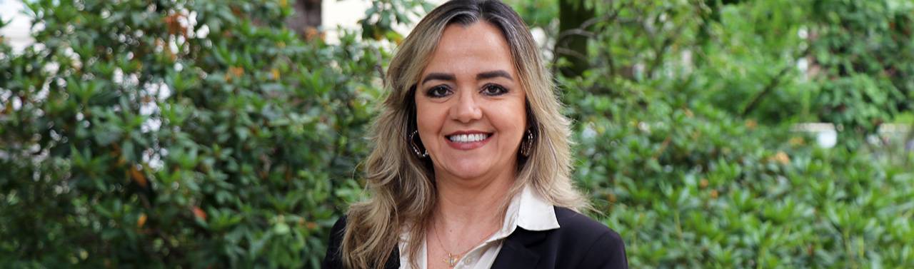 Prof. Dr. Mariah Brochado